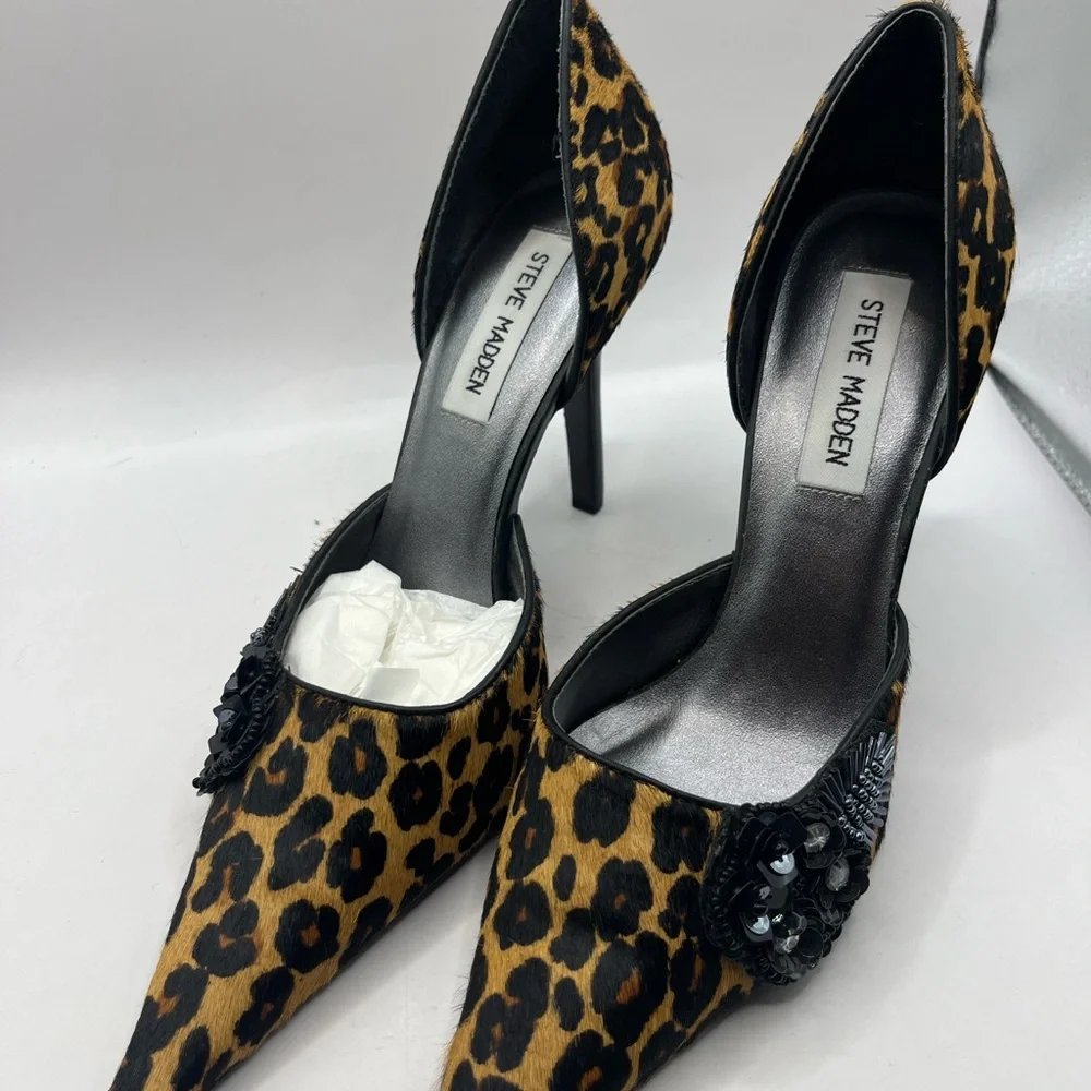 Steve Madden Leopard Print Pony Hair Heels Size 7.5 Pointed Toe With Embellish - Picture 1 of 11